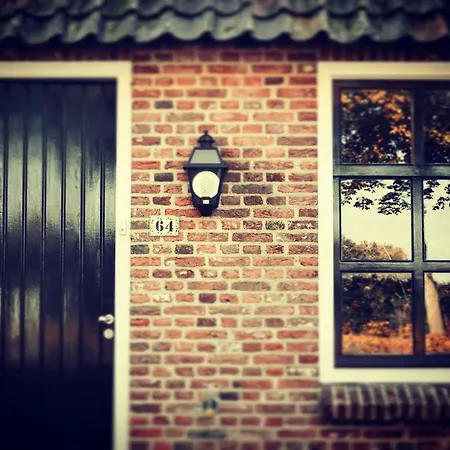 Bed & Breakfast Karakter Den Dungen