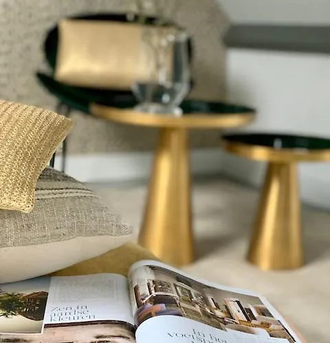 Bed & Breakfast Karakter Den Dungen