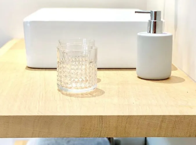 Karakter 4* Den Dungen