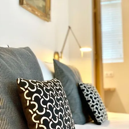 住宿加早餐酒店 Karakter 4*